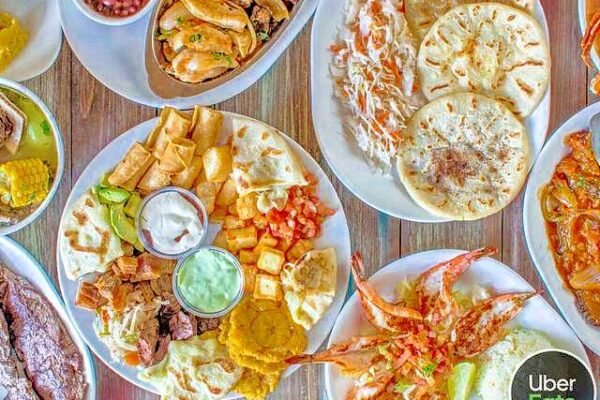 El Atlakat Restaurant: Savoring Authentic Salvadoran Cuisine at El Atlakat Restaurant El Atlakat Restaurant: Savoring Authentic Salvadoran Cuisine at El Atlakat Restaurant