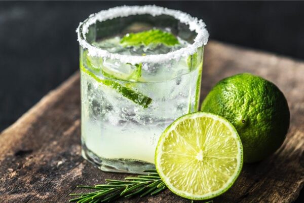 How Many Calories Are in a Gin and Tonic Drink? A Complete Guide How Many Calories Are in a Gin and Tonic Drink? A Complete Guide