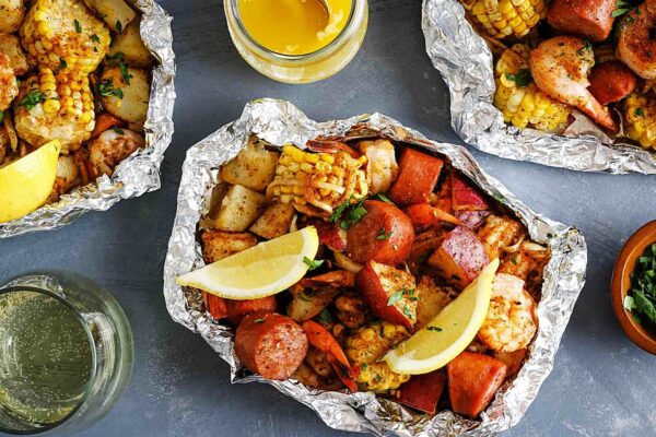 Easy Camping Food: Delicious and Hassle-Free Meals for the Great Outdoors Easy Camping